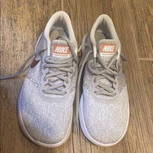 Rose gold metallic Nike’s